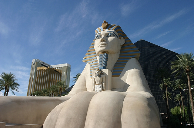 Luxor Hotel